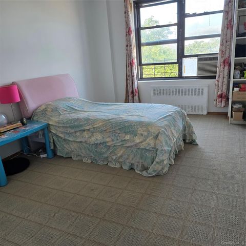 99-60 63rd Road 5Z, Rego Park, NY 11374
