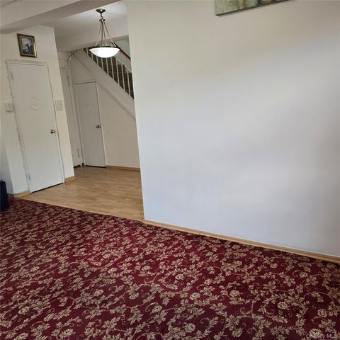 99-60 63rd Road 5Z, Rego Park, NY 11374