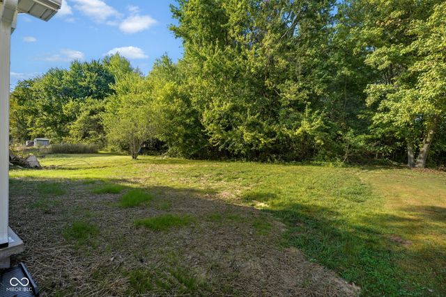 96 Hill Street, Austin, IN 47102