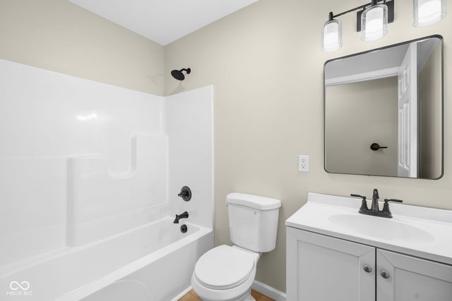 96 Hill Street, Austin, IN 47102