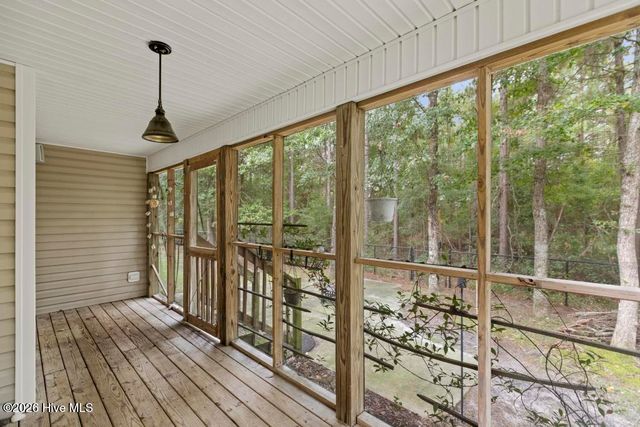 1731 Chadwick Shores Drive, Sneads Ferry, NC 28460