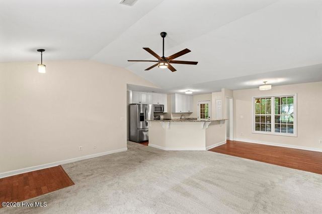 1731 Chadwick Shores Drive, Sneads Ferry, NC 28460