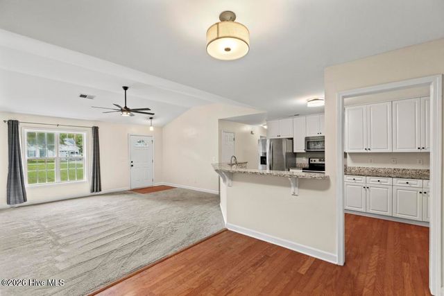 1731 Chadwick Shores Drive, Sneads Ferry, NC 28460