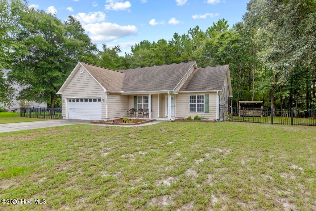 1731 Chadwick Shores Drive, Sneads Ferry, NC 28460