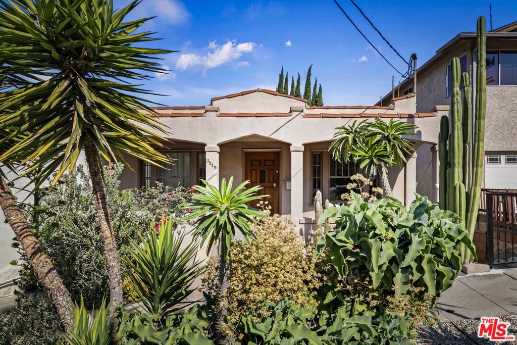 Image 1 of property listing at 3915 Effie Street, Los Angeles, CA 90029
