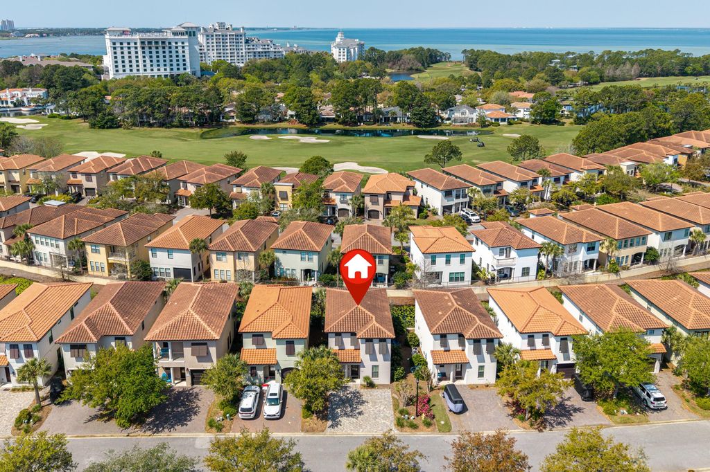 1967 Baytowne Loop, Miramar Beach, FL 32550