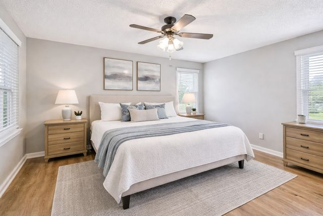 131 Carol Lane, Pecan Hill, TX 75154