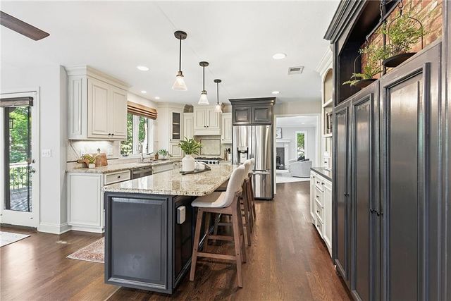 12204 MELROSE Street, Overland Park, KS 66213