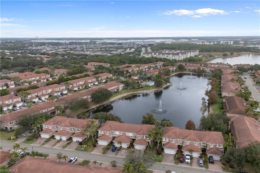 9544 Roundstone CIR, Fort Myers, FL 33967