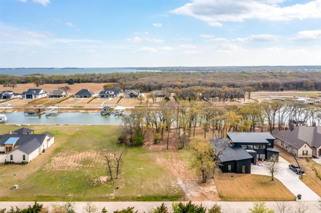 1544 Laguna Bay, Pelican Bay, TX 76020