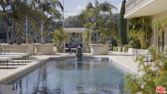 729 Bel Air Road, Los Angeles, CA 90077