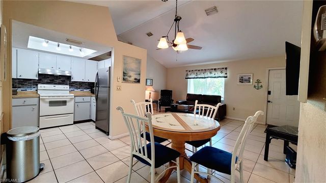 18710 Van Nuys CIR, Port Charlotte, FL 33948