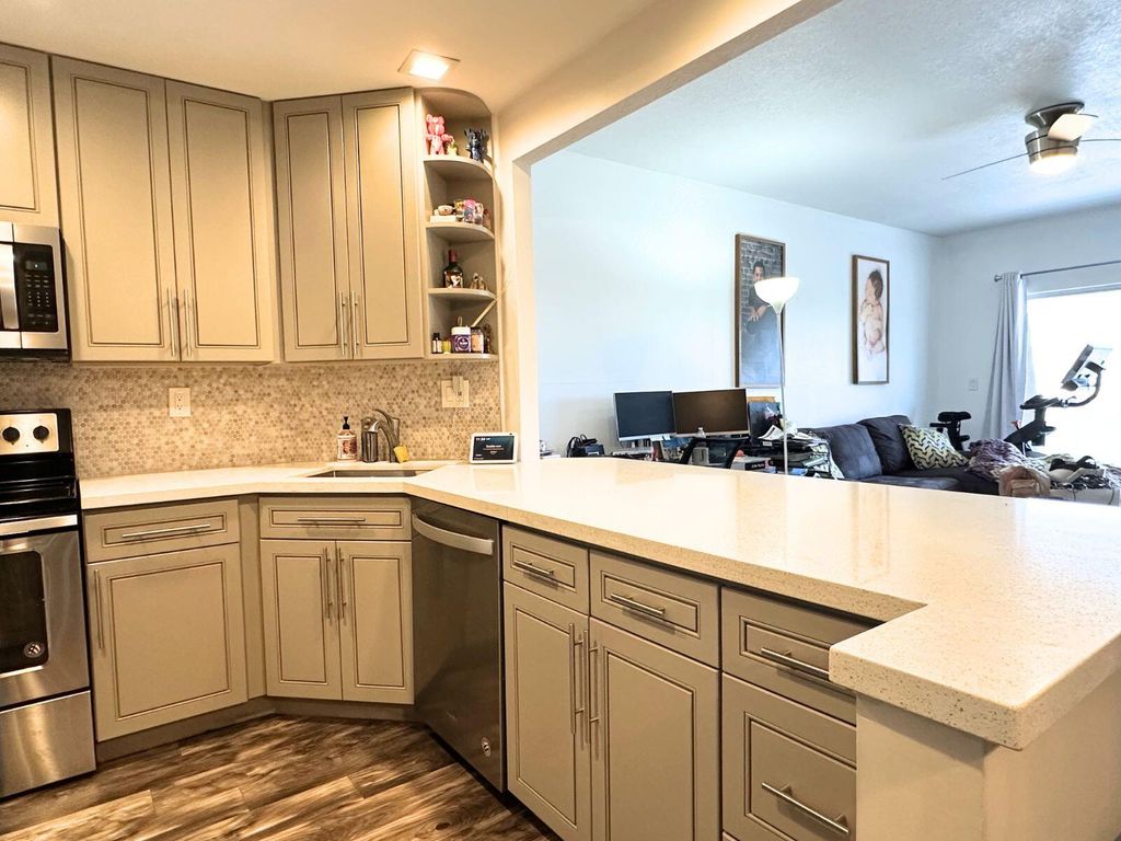 50 SW 3rd Avenue 3020, Boca Raton, FL 33432
