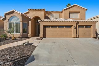 718 E MOUNTAIN SAGE Drive, Phoenix, AZ 85048