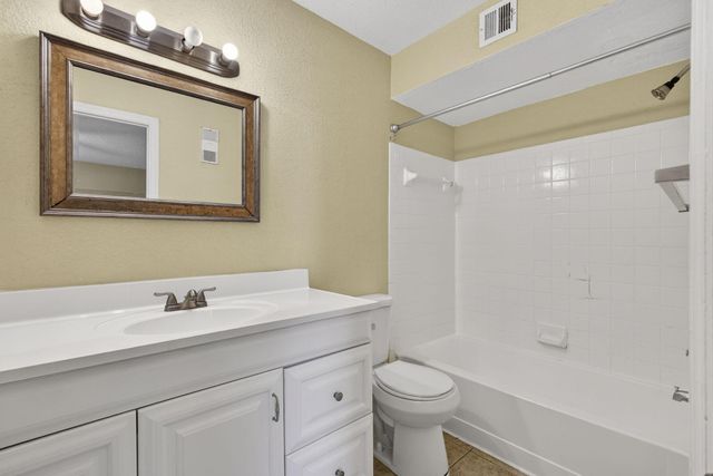 1401 Village Boulevard 1917, West Palm Beach, FL 33409