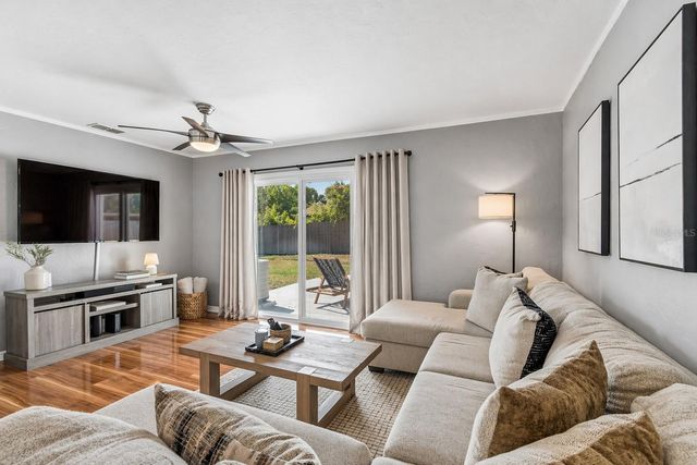 4100 W TYSON AVENUE, Tampa, FL 33611