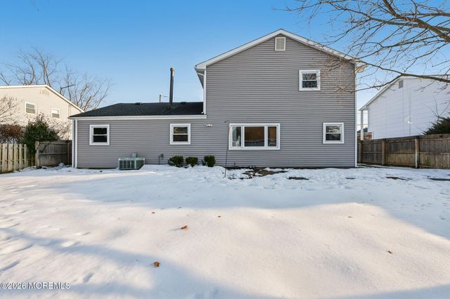 13 Cresci Boulevard, Hazlet, NJ 07730