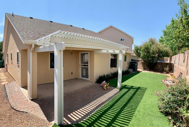 2217 Mayapan Road SE, Rio Rancho, NM 87124