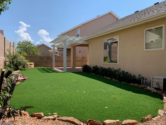 2217 Mayapan Road SE, Rio Rancho, NM 87124