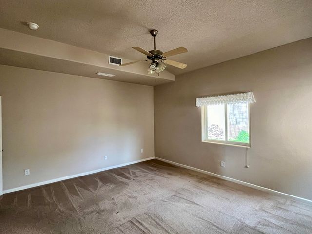 2217 Mayapan Road SE, Rio Rancho, NM 87124