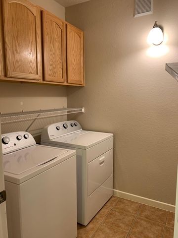 2217 Mayapan Road SE, Rio Rancho, NM 87124