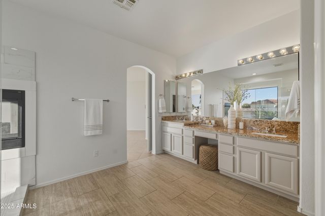 20652 N 53RD Avenue, Glendale, AZ 85308