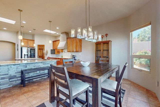 1317 22nd Avenue SE, Rio Rancho, NM 87124