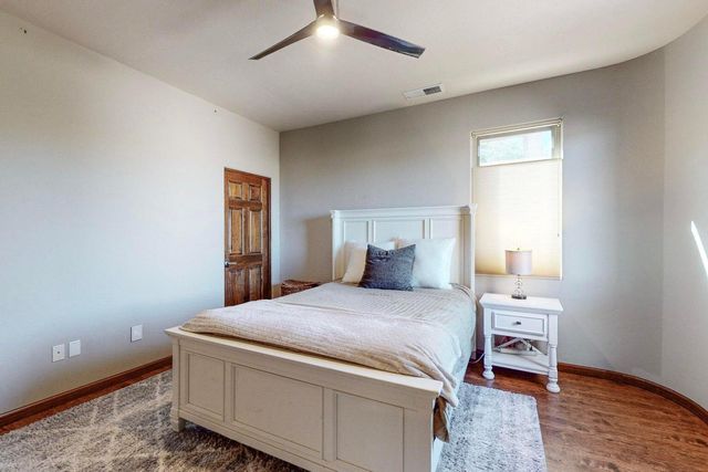 1317 22nd Avenue SE, Rio Rancho, NM 87124