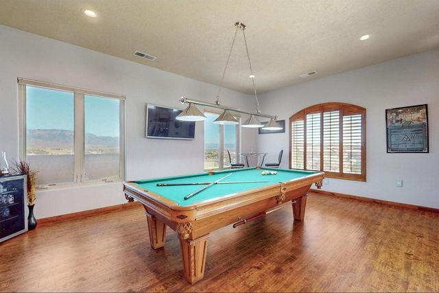 1317 22nd Avenue SE, Rio Rancho, NM 87124