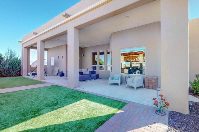 1317 22nd Avenue SE, Rio Rancho, NM 87124