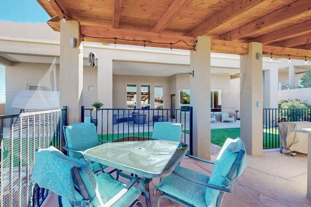 1317 22nd Avenue SE, Rio Rancho, NM 87124