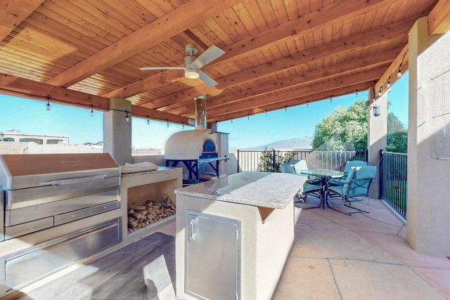 1317 22nd Avenue SE, Rio Rancho, NM 87124