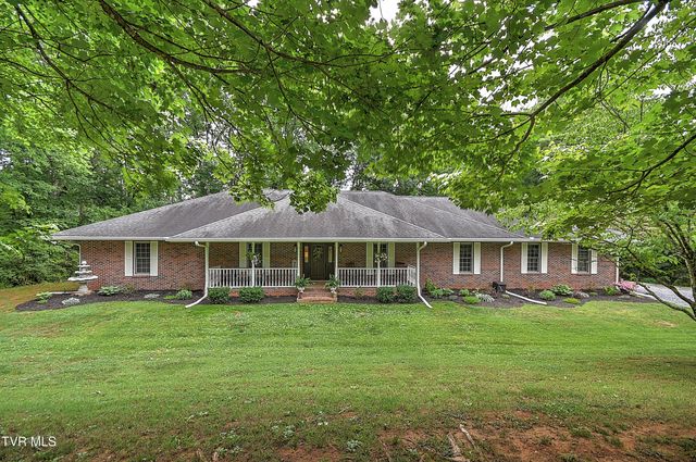 145 Zeb Grindstaff Road, Elizabethton, TN 37643
