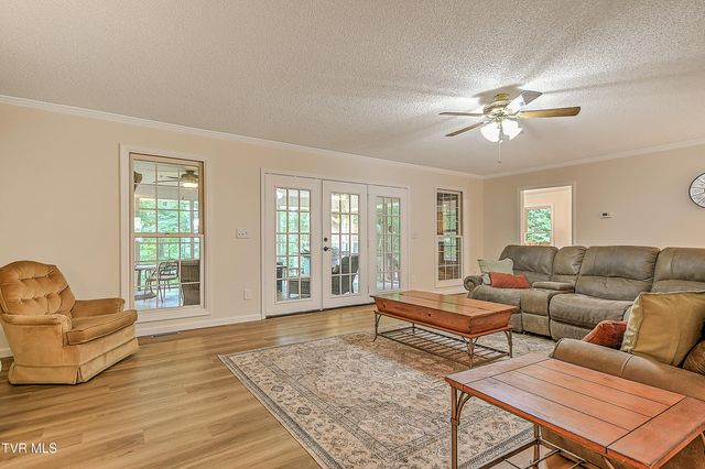 145 Zeb Grindstaff Road, Elizabethton, TN 37643