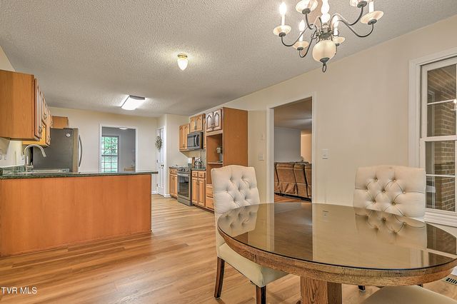 145 Zeb Grindstaff Road, Elizabethton, TN 37643