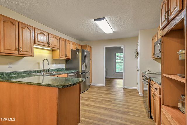 145 Zeb Grindstaff Road, Elizabethton, TN 37643