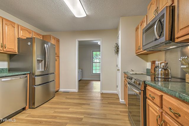 145 Zeb Grindstaff Road, Elizabethton, TN 37643