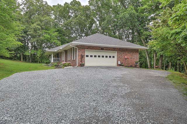 145 Zeb Grindstaff Road, Elizabethton, TN 37643
