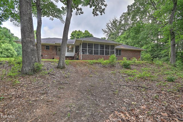 145 Zeb Grindstaff Road, Elizabethton, TN 37643