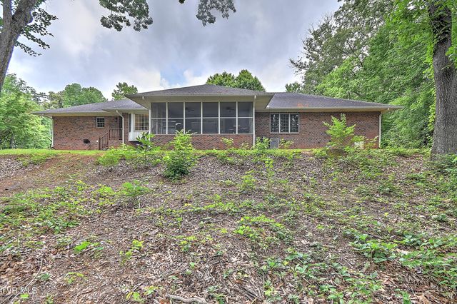 145 Zeb Grindstaff Road, Elizabethton, TN 37643