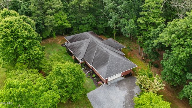 145 Zeb Grindstaff Road, Elizabethton, TN 37643