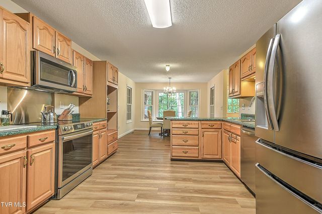 145 Zeb Grindstaff Road, Elizabethton, TN 37643