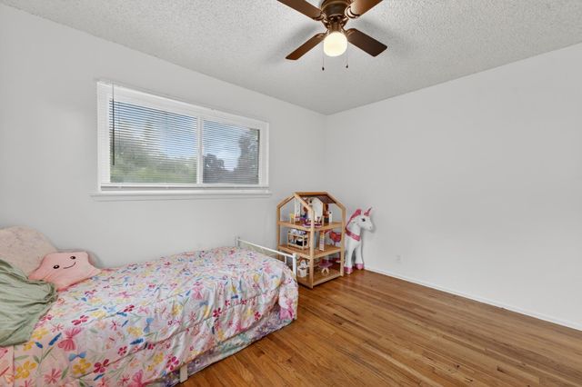1108 Westacre Rd, West Sacramento, CA 95691