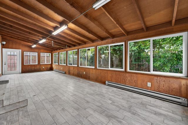 1108 Westacre Rd, West Sacramento, CA 95691