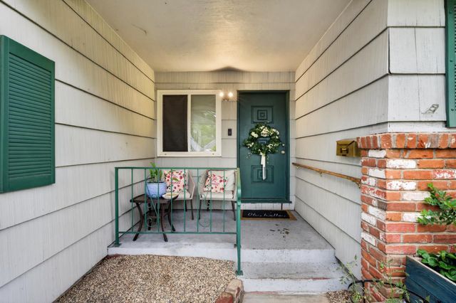 1108 Westacre Rd, West Sacramento, CA 95691