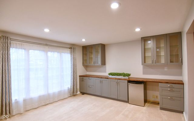 7020 Eastwick Circle, Indianapolis, IN 46256