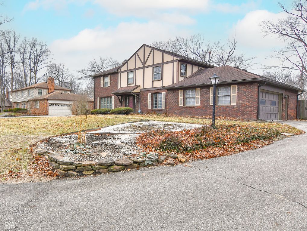 7020 Eastwick Circle, Indianapolis, IN 46256