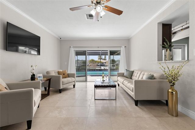 404 4TH AVENUE N, Tierra Verde, FL 33715