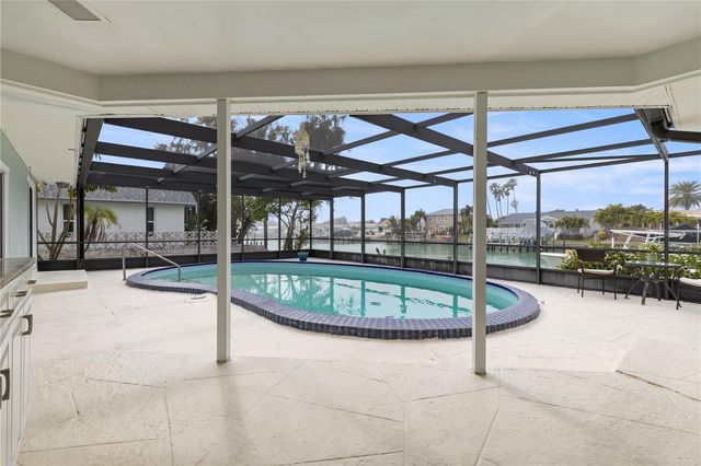 404 4TH AVENUE N, Tierra Verde, FL 33715