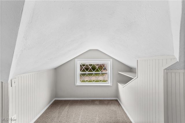 7686 Pinehurst Drive, Mentor On The Lake, OH 44060